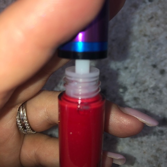 Mac Cosmetics Lipglass in A Favourite Flame Gloss - Picture 3 of 3